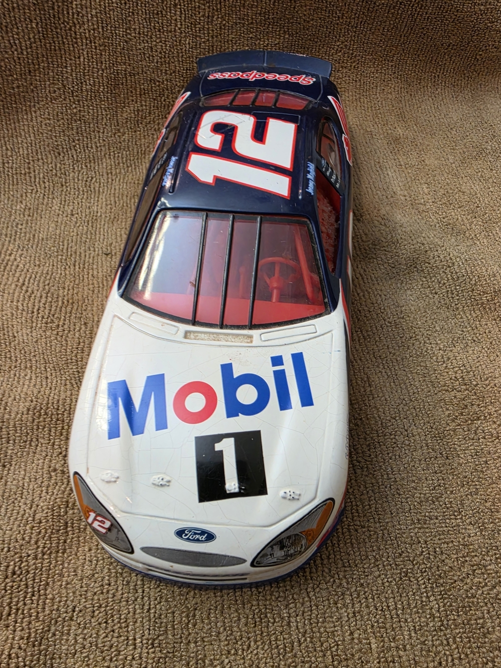 Rusty Wallace #2 Mobil 1 NASCAR Ford Diecast Race Car Speedway Collectible